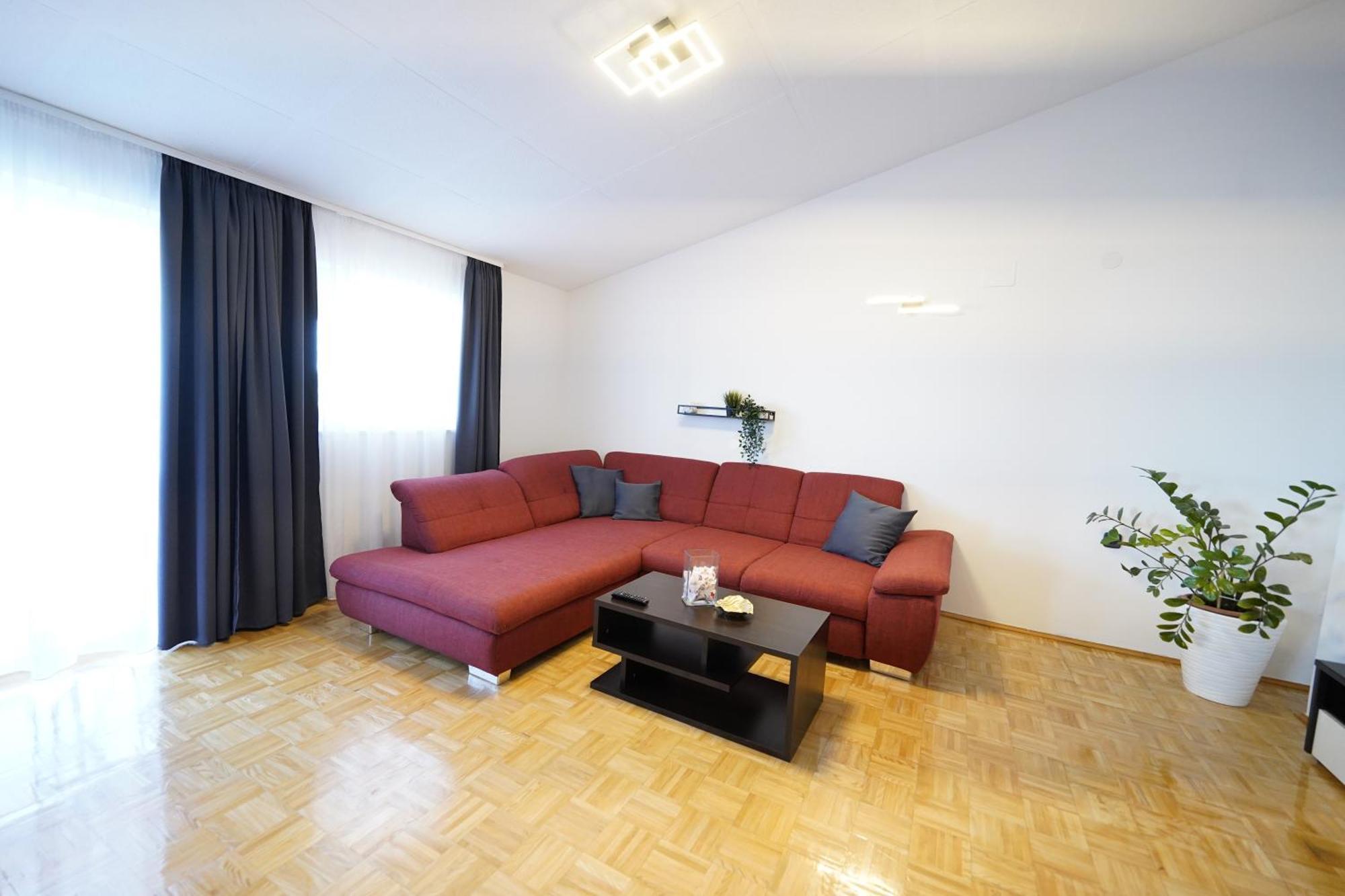 Apartments Loncar-Near Zrce Beach 노바야 외부 사진